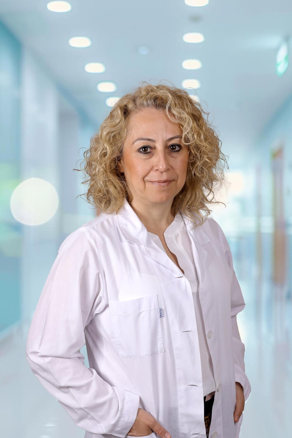 İlkay Arzu Kayışlıgil.